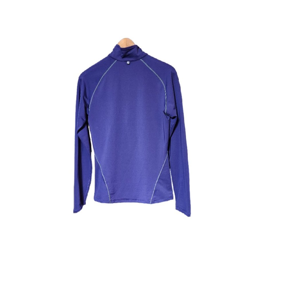 Nike dri-fit top - Picture 2 of 6